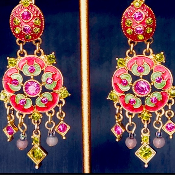 Nina Ricci for Avon Pink & Green Clip On Earrings with Crystals - Picture 6 of 6